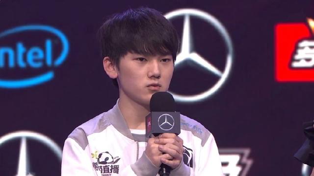 Navi前教练：Akuma选手就是开挂了，这已经是事实！