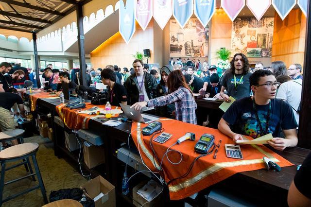 指挥位置说换就换，eStar的本赛季KPL之路还有戏吗？