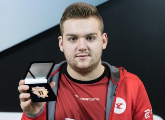 Doinb谈FPX落败原因：很遗憾阵容没能打出训练赛效果