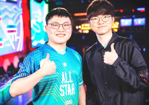LCS赛区的FlyQuest战队今日官宣了S12冠军教头Ssong的加入，新赛季Ssong将担任Fly战队主教练