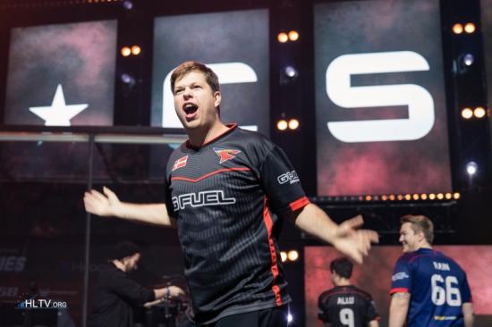 G2宣布签约HeavyGod